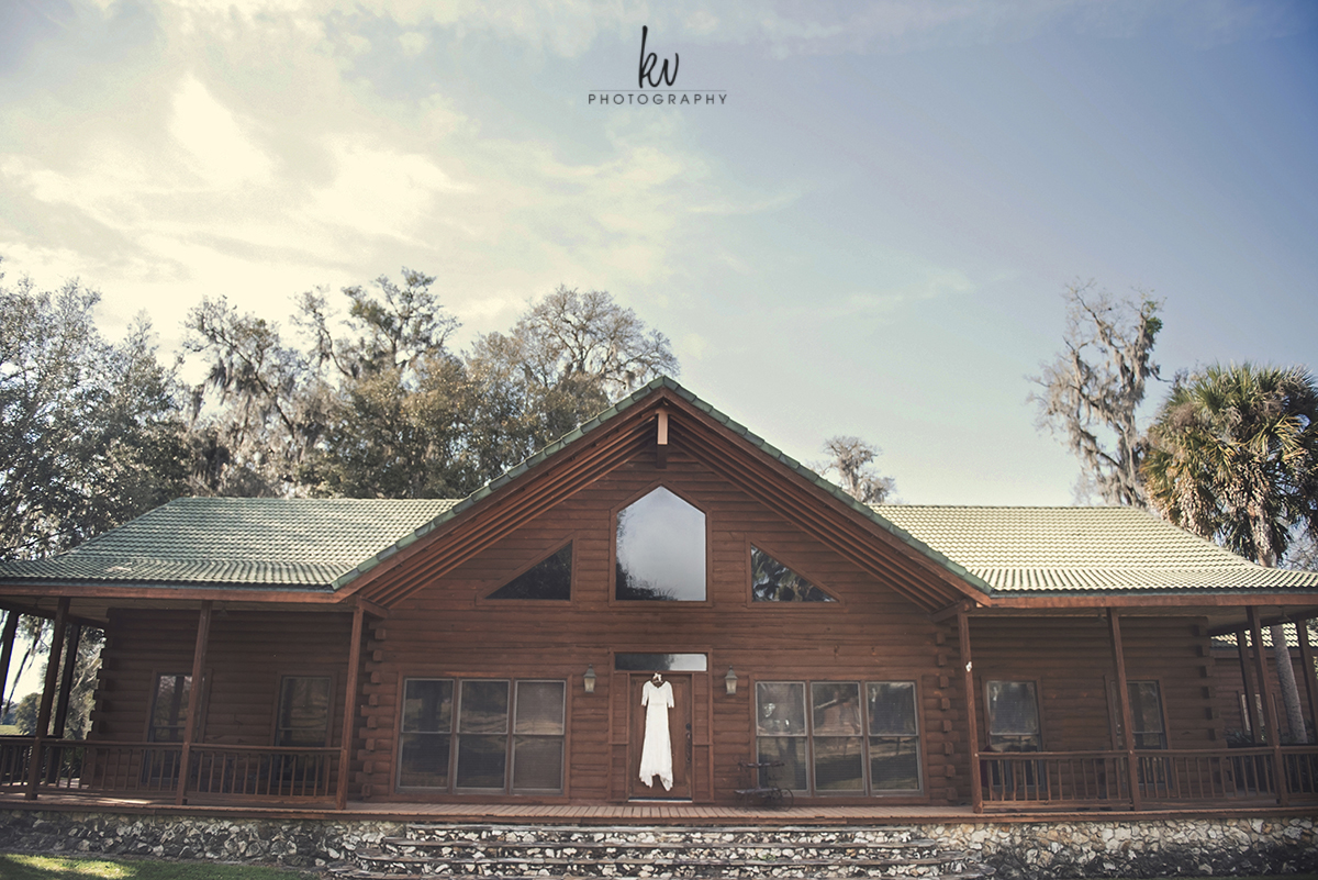 Rustic Wedding by Orlando wedding photographers KV