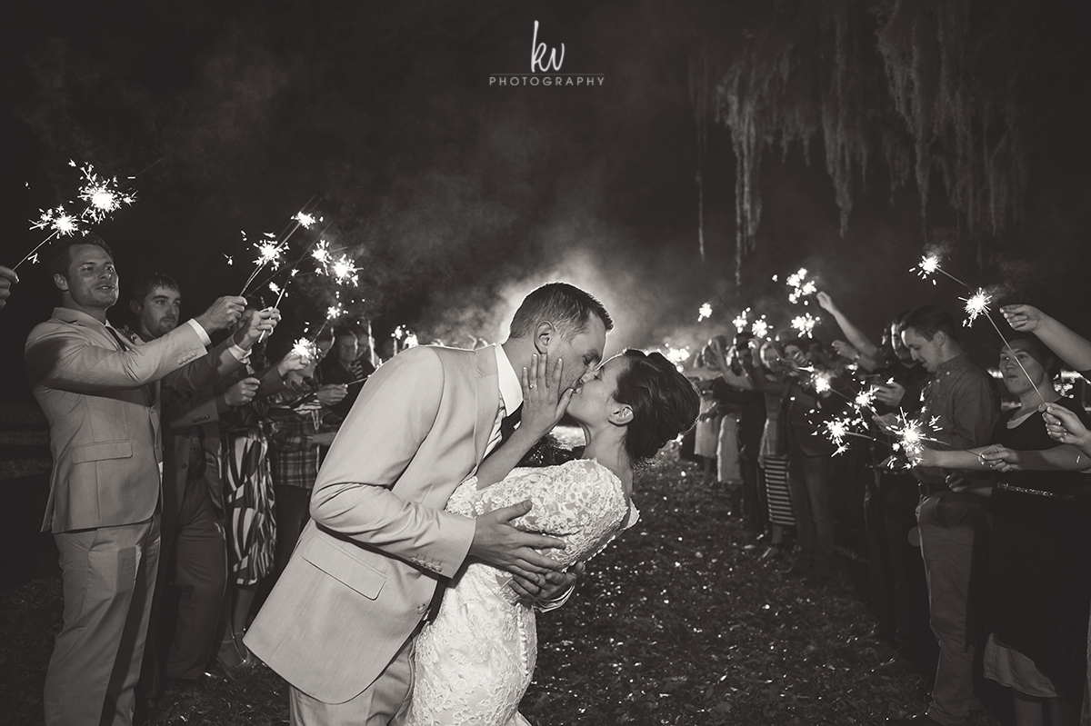 Rustic Wedding by Orlando wedding photographers KV